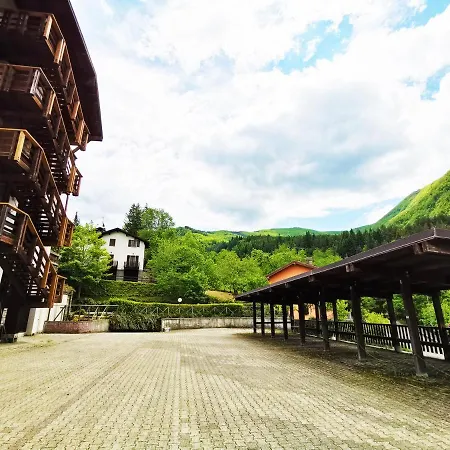 Granchalet Sul Cimone 103 3*